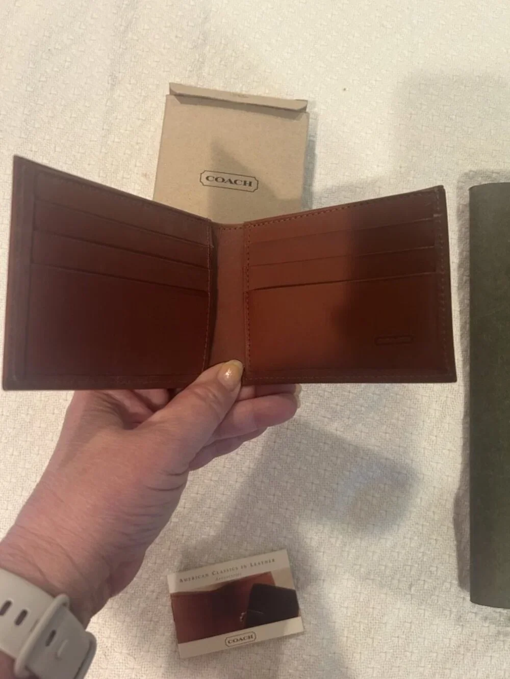 COACH Men's Slim Bifold Natural Full-Grain Leather Wallet NEW, NIB VINTAGE